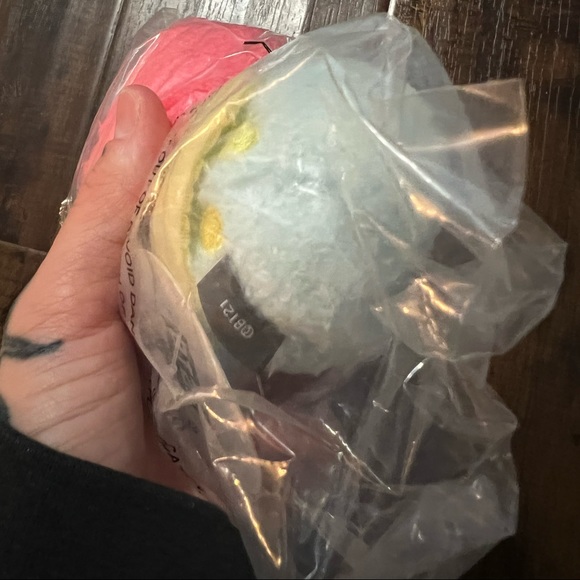 NWT BT21 Tata Plushie Keychain! - Picture 5 of 5